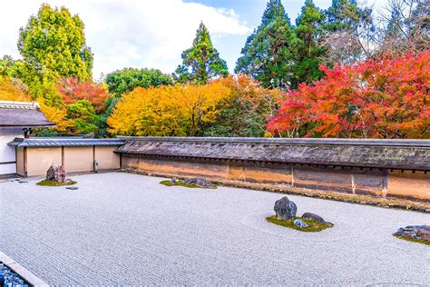   六義園！ 都会の喧騒を離れて静寂に浸ろう